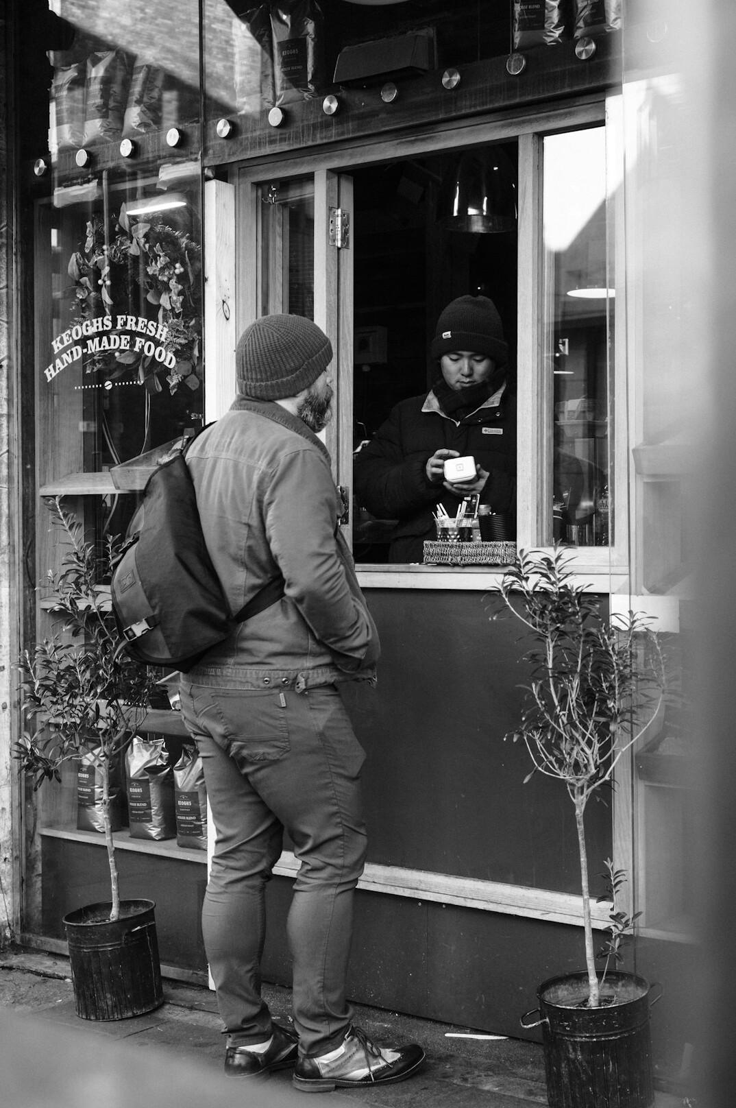 police arrest in store